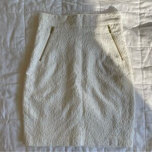 H&M White Lace Pencil Skirt - 4